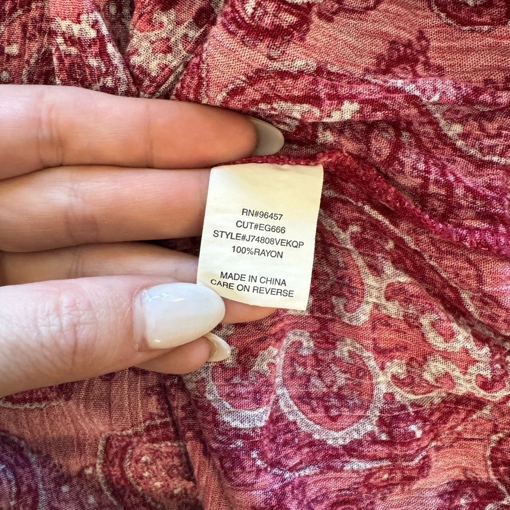 Anthropologie LUQ large pink red paisley boho top - Picture 9 of 10